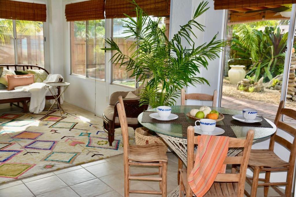 Tropical Island Escape Near Disney, Beach, Cruise Merritt Island Exterior photo